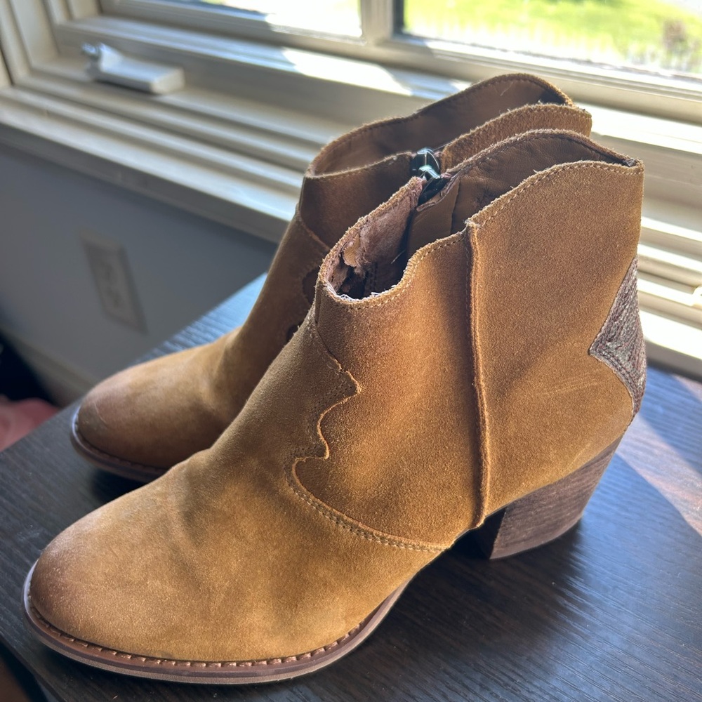 Marc Fisher Tan Suede Ankle Boots with Stacked Heel